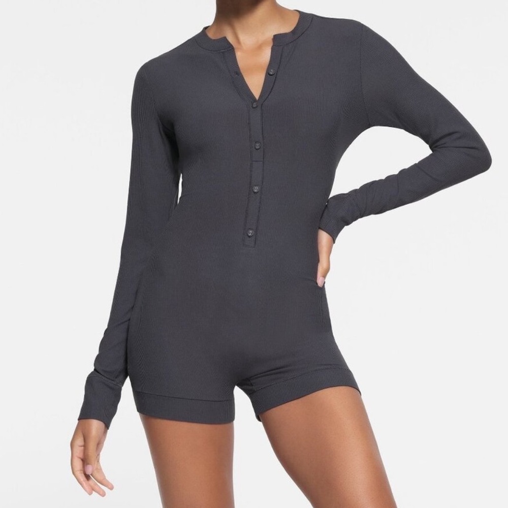 SKIMS soft lounge button up Henley onesie